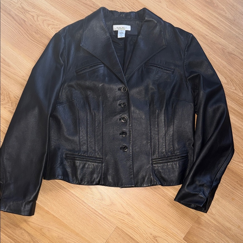 Nine West Black Leather Jacket Fitted Waist Size XLarge 100% leather shell